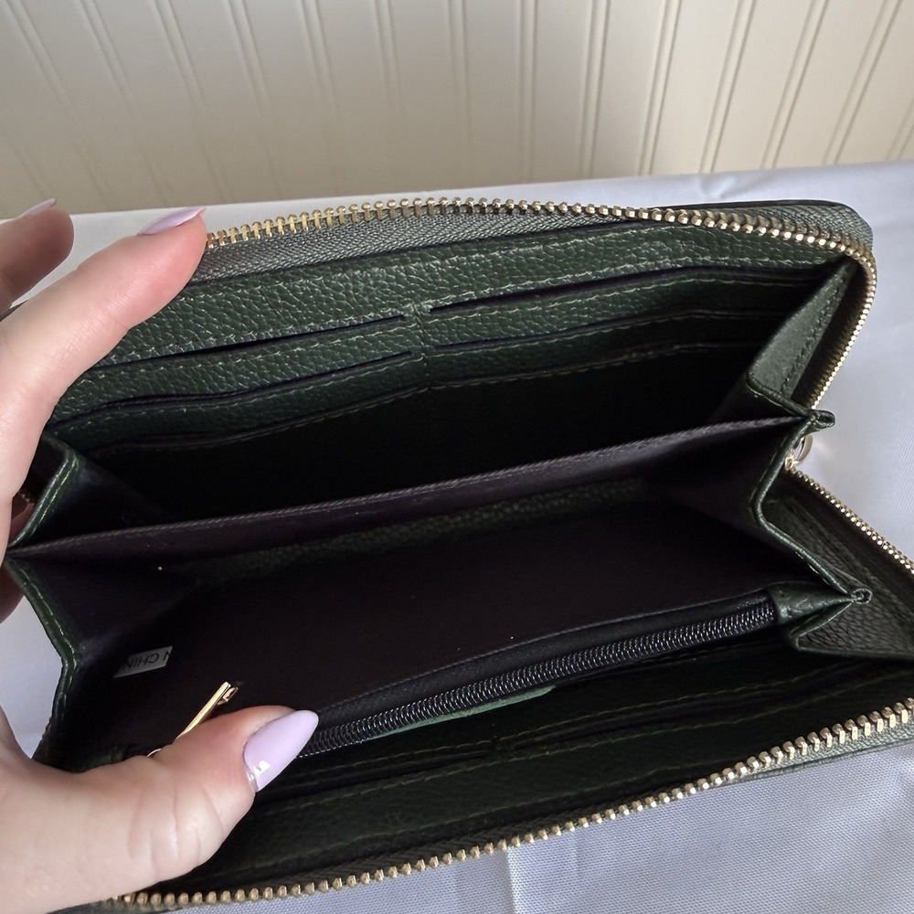 Pom Pom London Leather Forrest Green Chelsea Wallet Full Zip Around Card Case - Picture 14 of 14